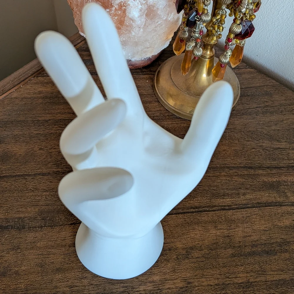 White Mannequin Hand Jewelry Display - Picture 4 of 4